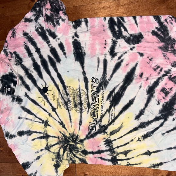 Bundle With 6 T-Shirts - Picture 9 of 10